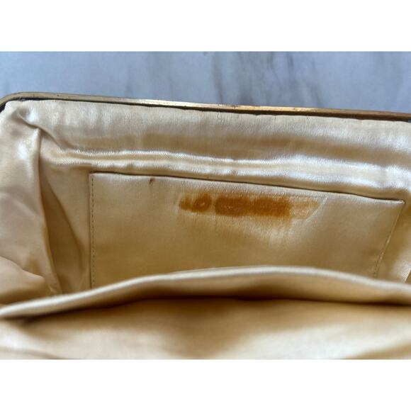 Le Goût du Jour Gold Beaded Swirl Rhinestone Filigree 50s Wrist Bag - Picture 8 of 10